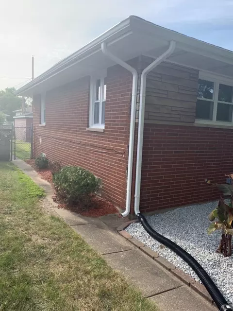 1312 Bigger St, Gary, IN 46404 photo 4
