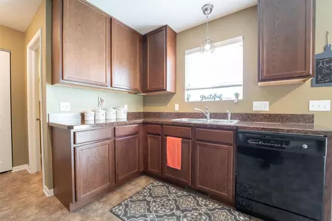 7385 E 112th Ave, Crown Point, IN 46307 photo 13