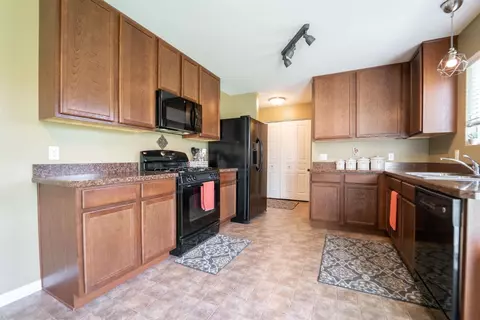 7385 E 112th Ave, Crown Point, IN 46307 photo 11
