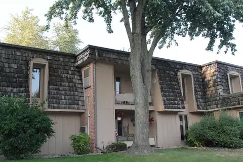 415 Old Stone Rd #D8, Munster, IN 46321 photo 2