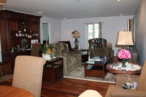 415 Old Stone Rd #D8, Munster, IN 46321 photo 7