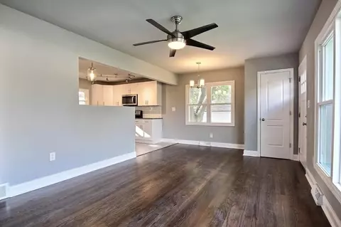 7436 Mccook Ave, Hammond, IN 46323 photo 5