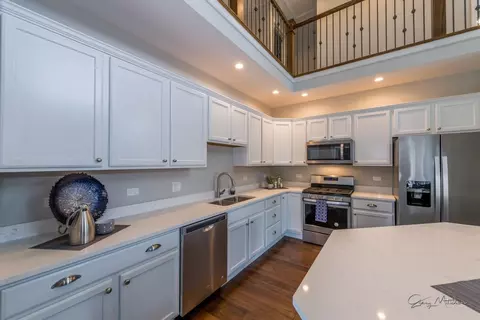 5538 Victoria Pl, Crown Point, IN 46307 photo 10