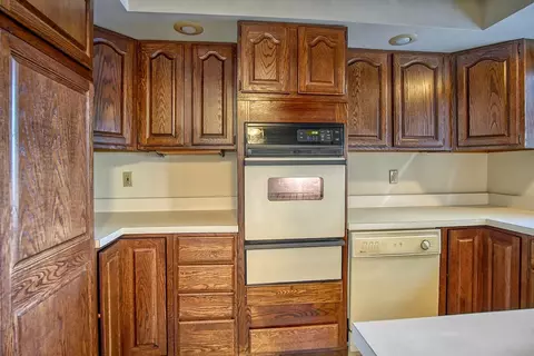 1201 E Miller St, Griffith, IN 46319 photo 9