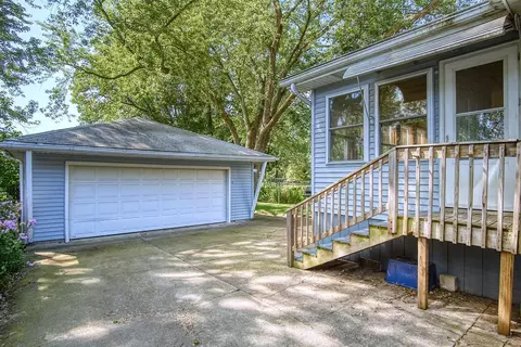 1201 E Miller St, Griffith, IN 46319 photo 3