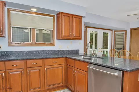 1735 N Jay St, Griffith, IN 46319 photo 5