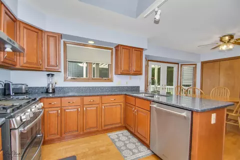 1735 N Jay St, Griffith, IN 46319 photo 4