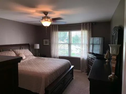 10762 Knickerbocker Ct, Saint John, IN 46373 photo 16