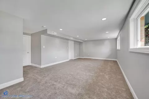 895 Ridgeway Ave, Munster, IN 46321 photo 14