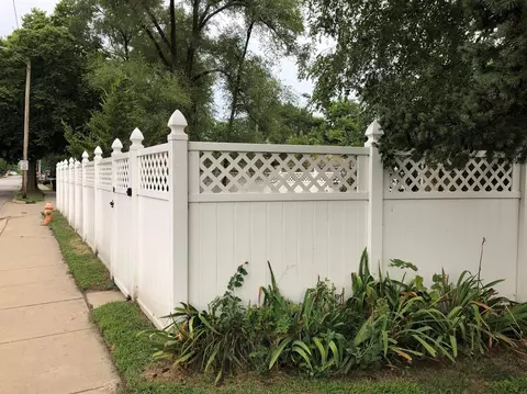 636 Taft Pl, Gary, IN 46404 photo 5