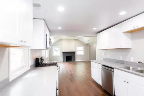 339 N Jay St, Griffith, IN 46319 photo 10