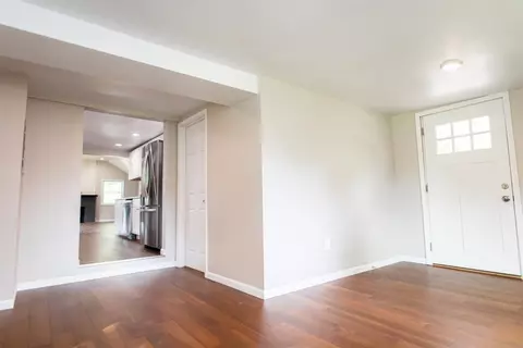 339 N Jay St, Griffith, IN 46319 photo 12