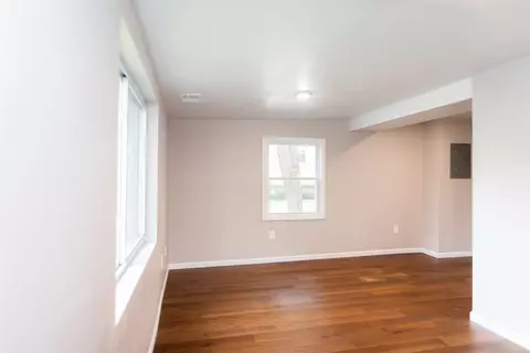339 N Jay St, Griffith, IN 46319 photo 16