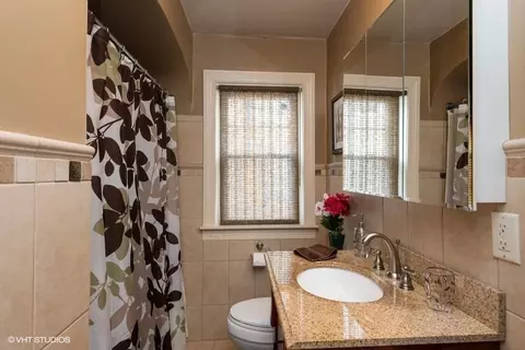334 N Harvey St, Griffith, IN 46319 photo 9