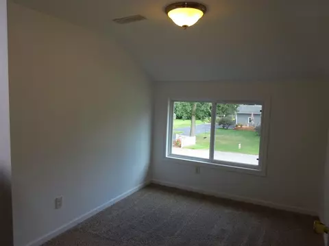 207 E Walker St, Rolling Prairie, IN 46371 photo 11
