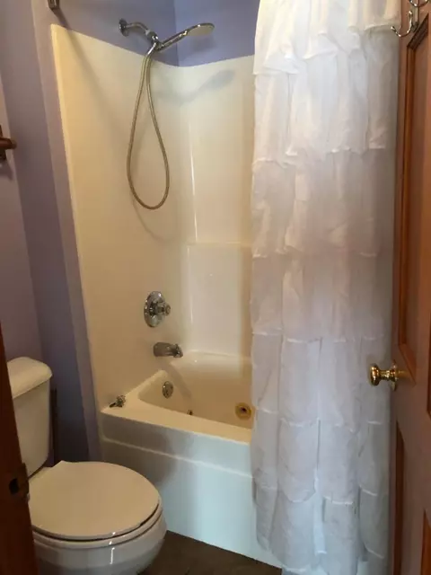 5624 Pointe Dr, Hammond, IN 46320 photo 24