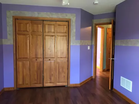5624 Pointe Dr, Hammond, IN 46320 photo 17