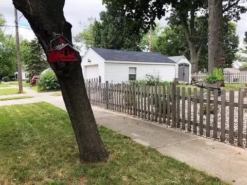 402 N Harvey St, Griffith, IN 46319 photo 24
