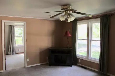 5911 W 40th Pl, Gary, IN 46408 photo 3