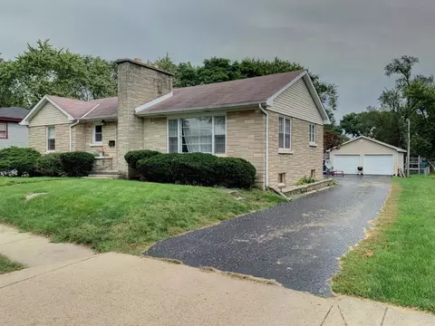 123 Maple St, Lowell, IN 46356 photo 1