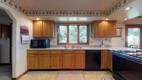 530 Michigami Trl, Porter, IN 46304 photo 19