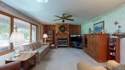530 Michigami Trl, Porter, IN 46304 photo 11