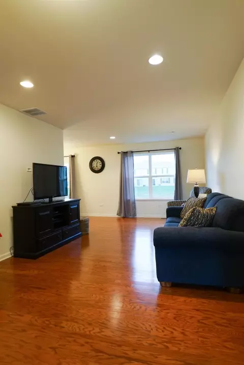 11134 Tennessee St, Crown Point, IN 46307 photo 3