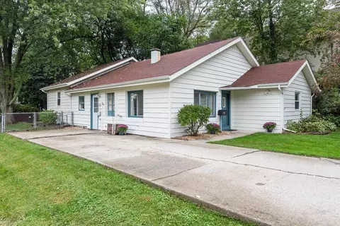 705 Center St, Valparaiso, IN 46385 photo 15