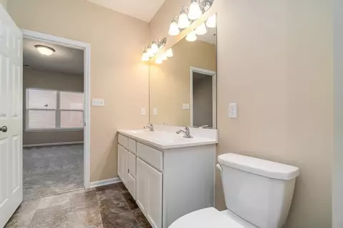 990 E 117th Pl, Crown Point, IN 46307 photo 14