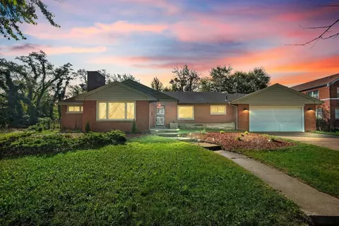825 W 35th Ave, Gary, IN 46408 photo 1