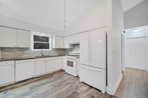 609 Schiller St, Itasca, IL 60143 photo 13