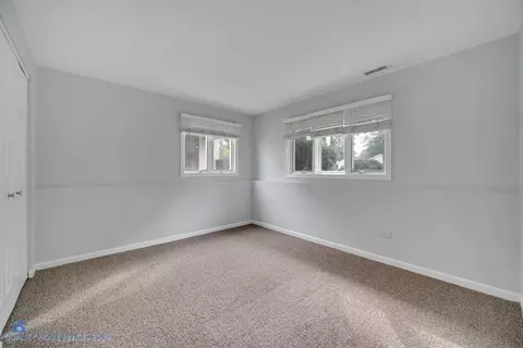 609 Schiller St, Itasca, IL 60143 photo 17