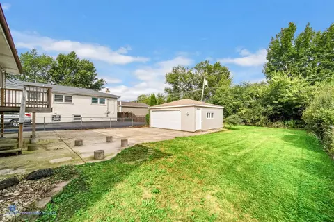 609 Schiller St, Itasca, IL 60143 photo 23