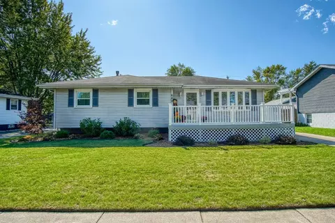 642 Northgate Dr, Dyer, IN 46311 photo 1