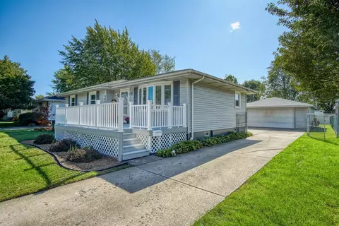 642 Northgate Dr, Dyer, IN 46311 photo 2