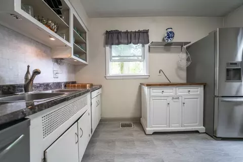 7228 Tapper Ave, Hammond, IN 46324 photo 6