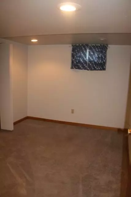 805 E Clark St, Crown Point, IN 46307 photo 9
