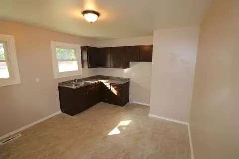 1768 Roosevelt Pl, Gary, IN 46404 photo 3