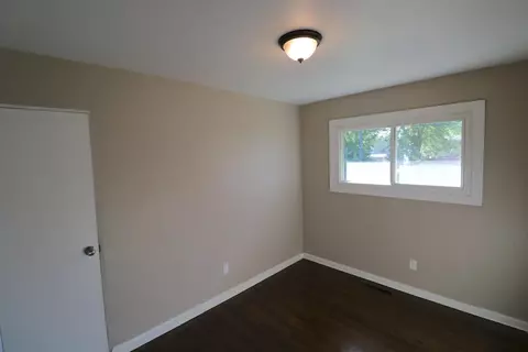 1768 Roosevelt Pl, Gary, IN 46404 photo 8