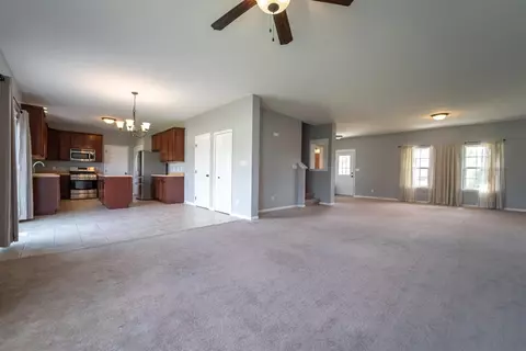 700 E 113th Pl, Crown Point, IN 46307 photo 9
