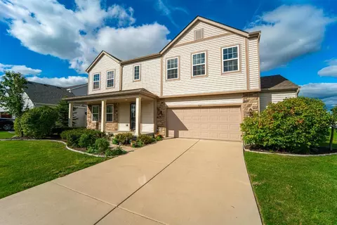 700 E 113th Pl, Crown Point, IN 46307 photo 2