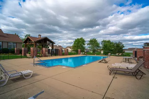 700 E 113th Pl, Crown Point, IN 46307 photo 56