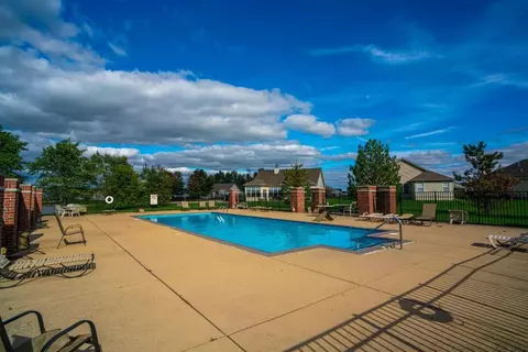 700 E 113th Pl, Crown Point, IN 46307 photo 54