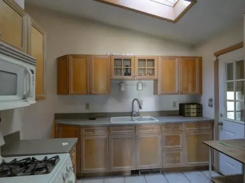 8227 Locust Ave, Gary, IN 46403 photo 7