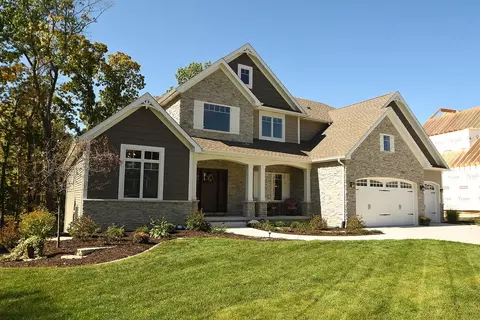 2087 Nolan Ave, Crown Point, IN 46307 photo 2