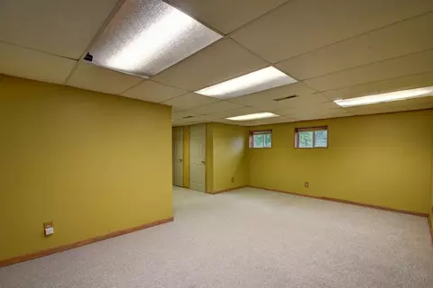 500 E Wayne Dr, La Porte, IN 46350 photo 25