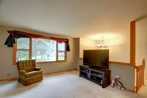 500 E Wayne Dr, La Porte, IN 46350 photo 14