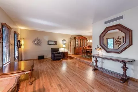 1345 Ridge Rd, Munster, IN 46321 photo 2