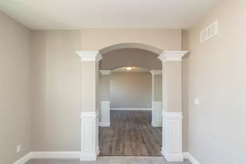 10175 Golden Crest Dr, Saint John, IN 46373 photo 7