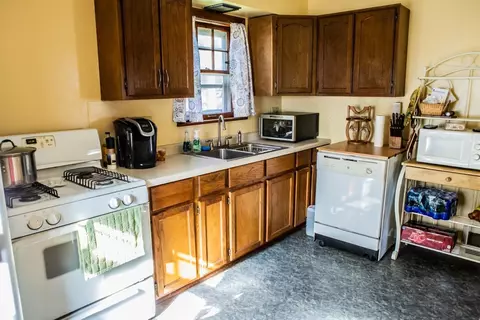 338 N Dwiggins St, Griffith, IN 46319 photo 6